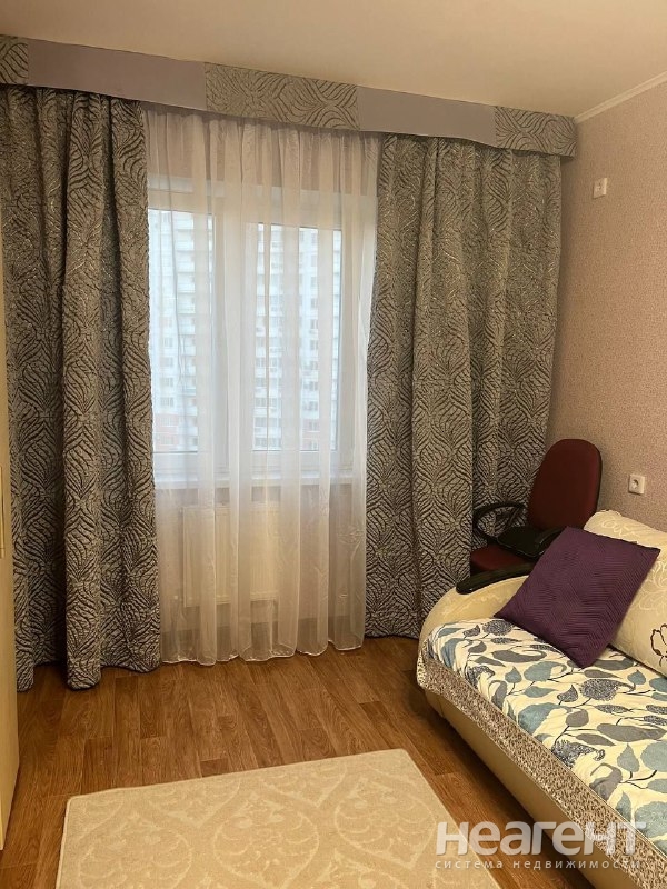 Сдается 1-комнатная квартира, 39 м²