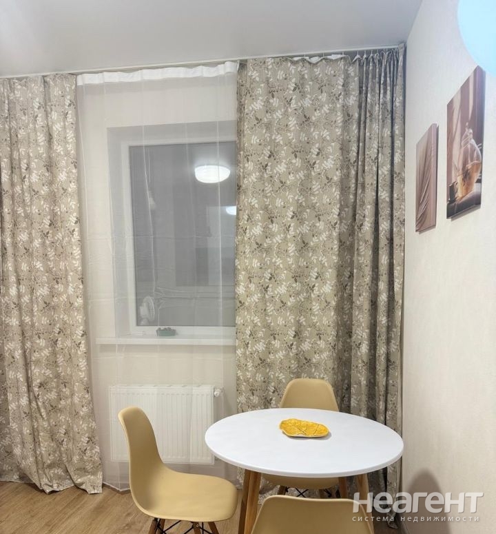 Продается 2-х комнатная квартира, 52 м²