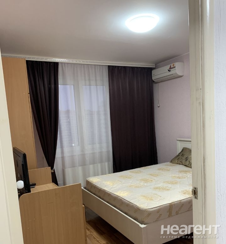 Сдается 2-х комнатная квартира, 56 м²