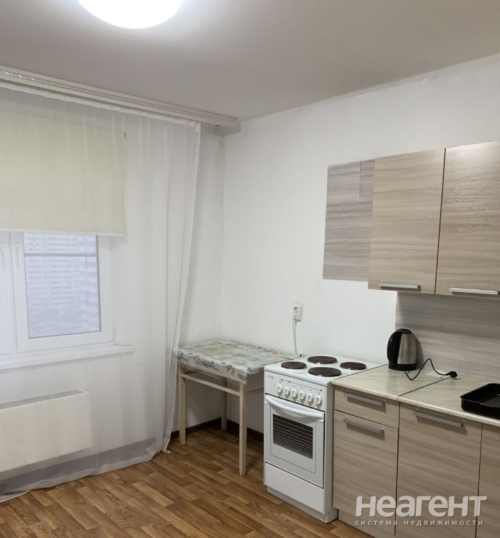 Сдается 2-х комнатная квартира, 56 м²