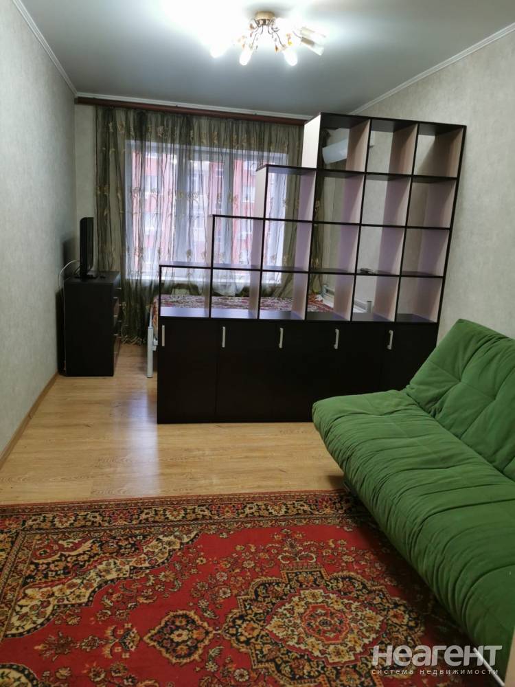 Сдается 1-комнатная квартира, 44 м²