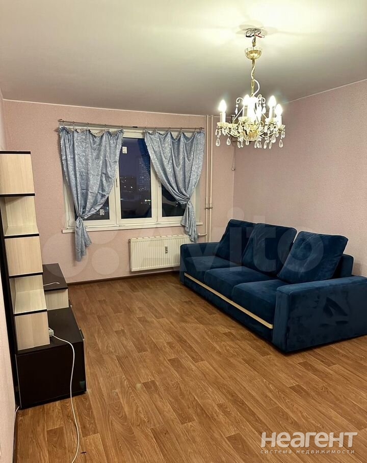 Сдается 1-комнатная квартира, 45 м²