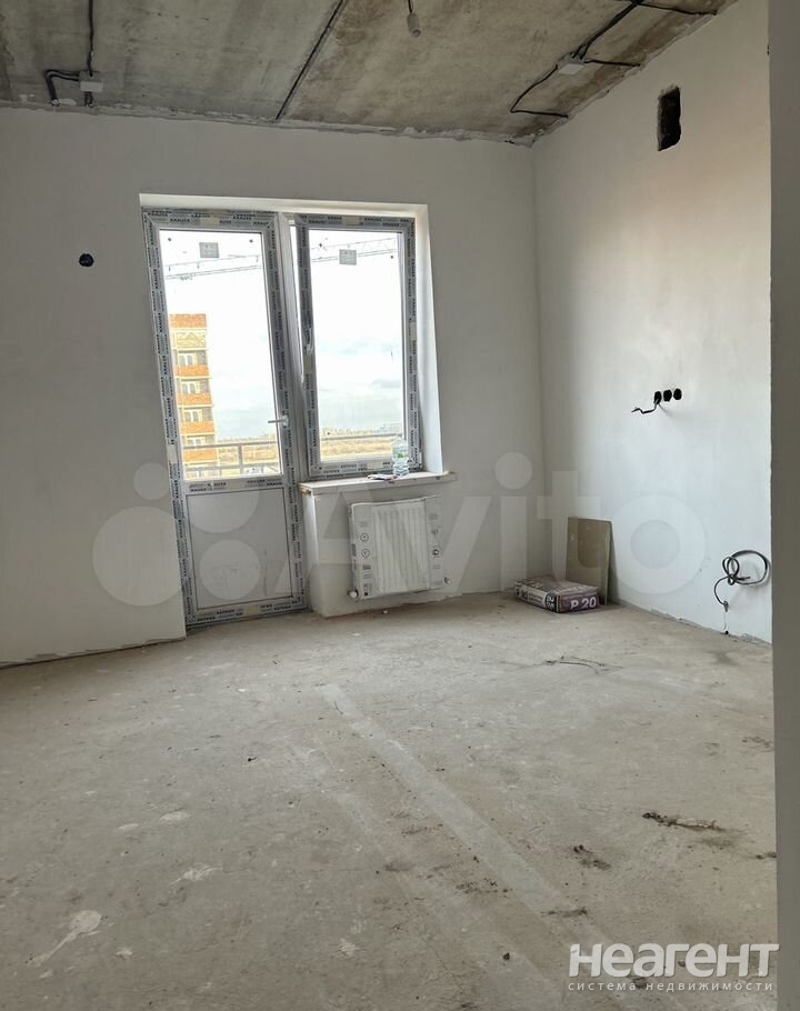 Продается 1-комнатная квартира, 45 м²