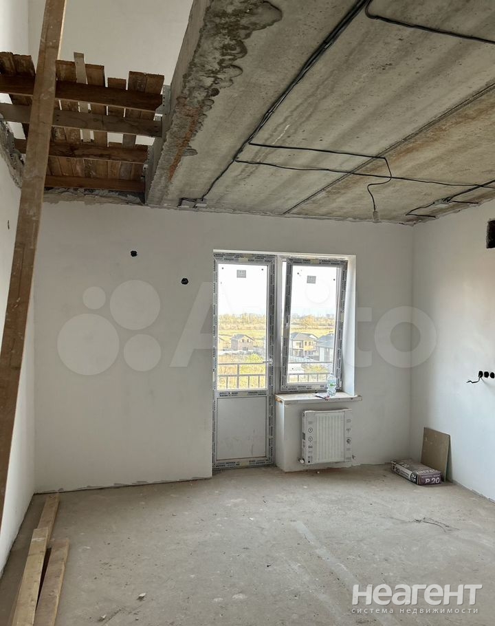 Продается 1-комнатная квартира, 45 м²