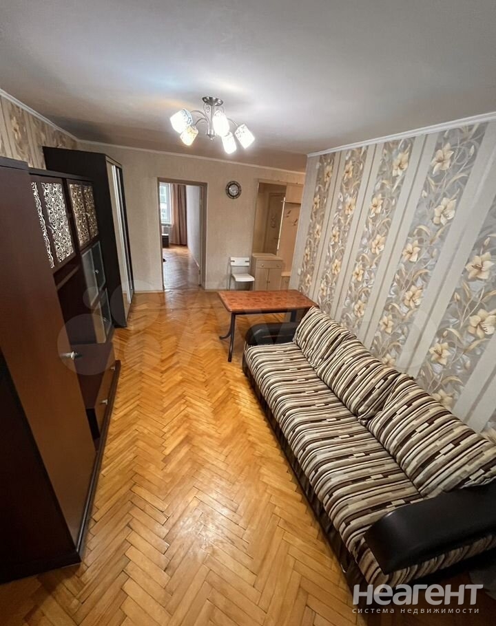 Сдается 2-х комнатная квартира, 45 м²