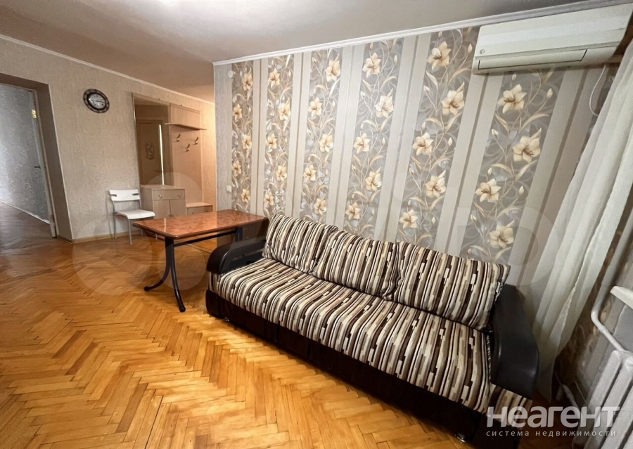 Сдается 2-х комнатная квартира, 45 м²