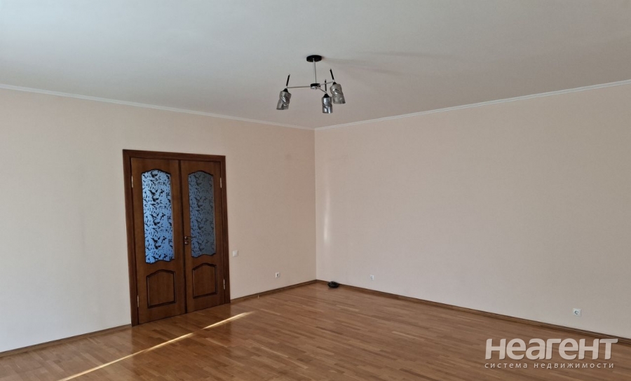 Продается 2-х комнатная квартира, 82,6 м²