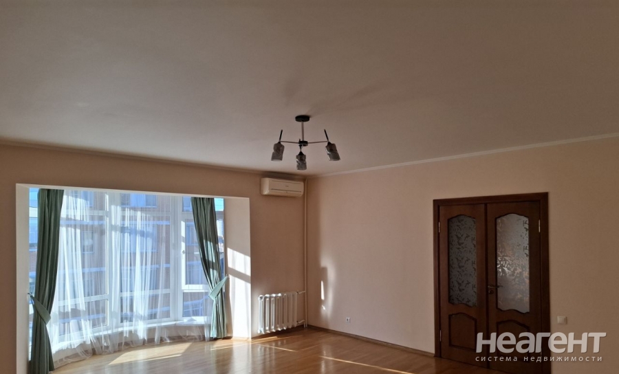 Продается 2-х комнатная квартира, 82,6 м²