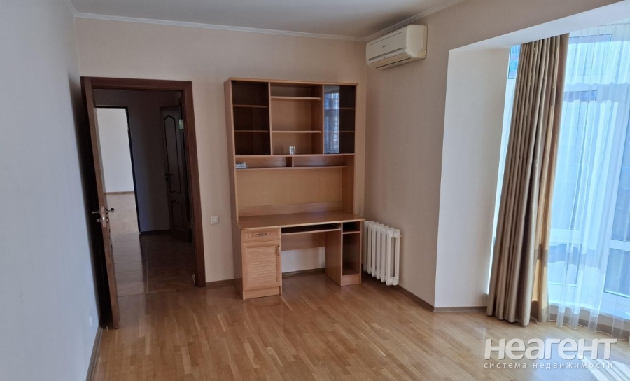 Продается 2-х комнатная квартира, 82,6 м²