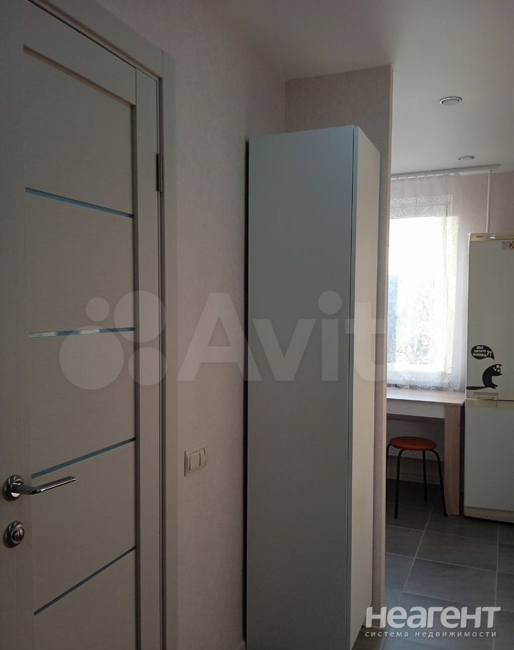 Сдается 1-комнатная квартира, 31,8 м²