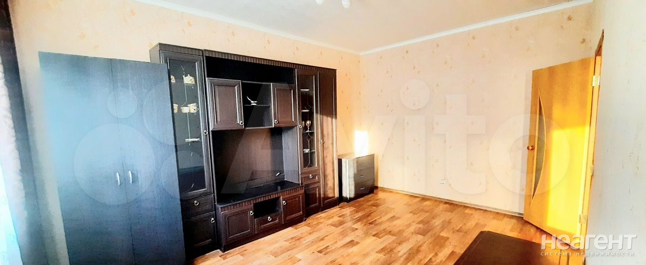 Продается 1-комнатная квартира, 39 м²