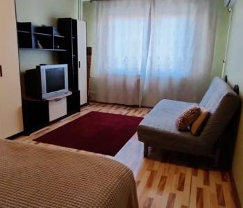 Продается 1-комнатная квартира, 40 м²