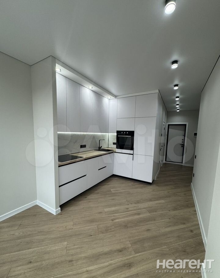 Продается 1-комнатная квартира, 38,7 м²