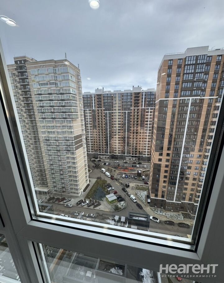 Продается 1-комнатная квартира, 38,7 м²