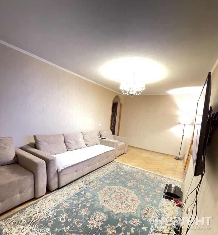 Продается 3-х комнатная квартира, 56 м²