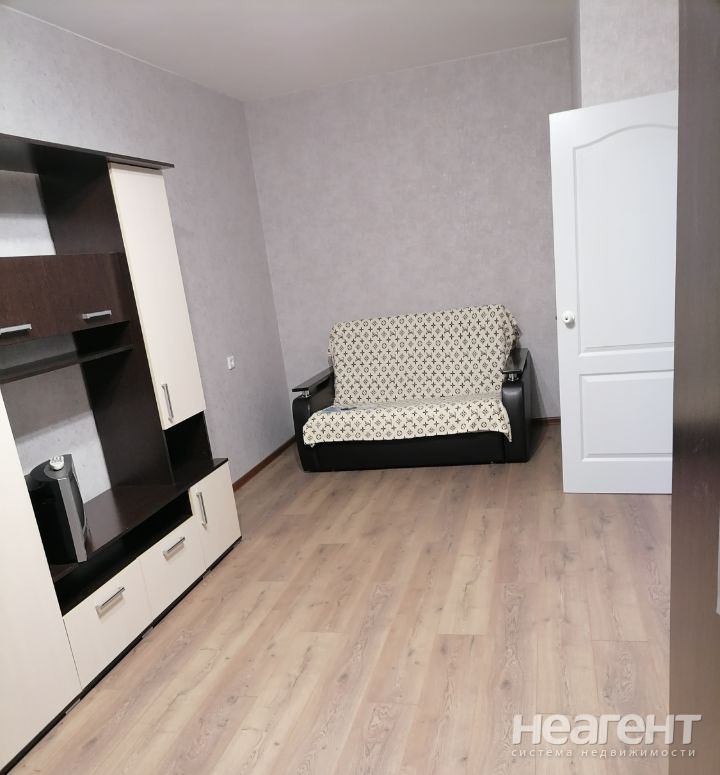 Сдается 1-комнатная квартира, 36 м²