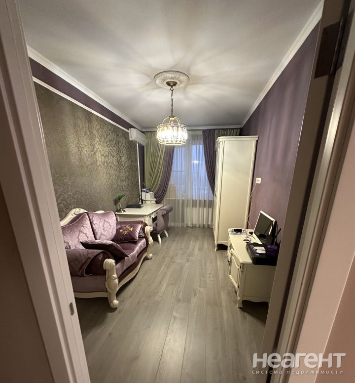 Продается 3-х комнатная квартира, 114,9 м²