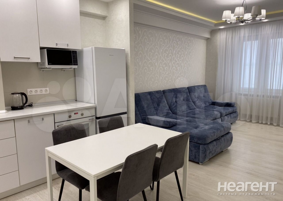 Продается 2-х комнатная квартира, 61,7 м²