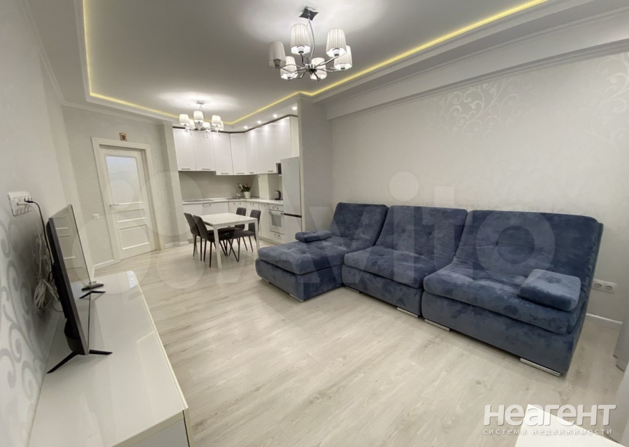 Продается 2-х комнатная квартира, 61,7 м²