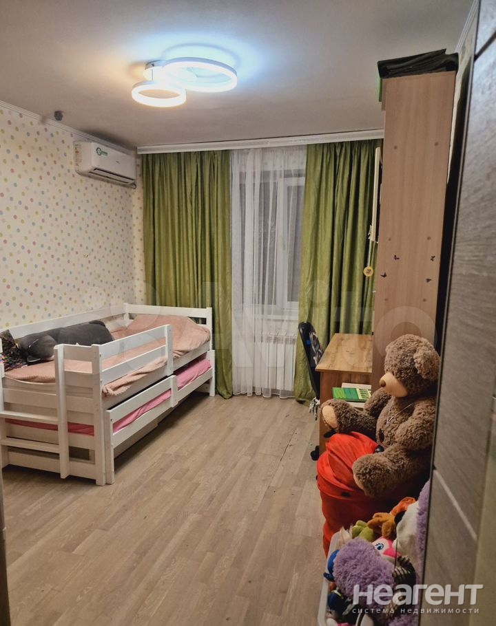 Продается 3-х комнатная квартира, 81 м²