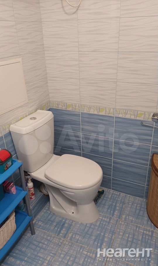 Продается 1-комнатная квартира, 35 м²