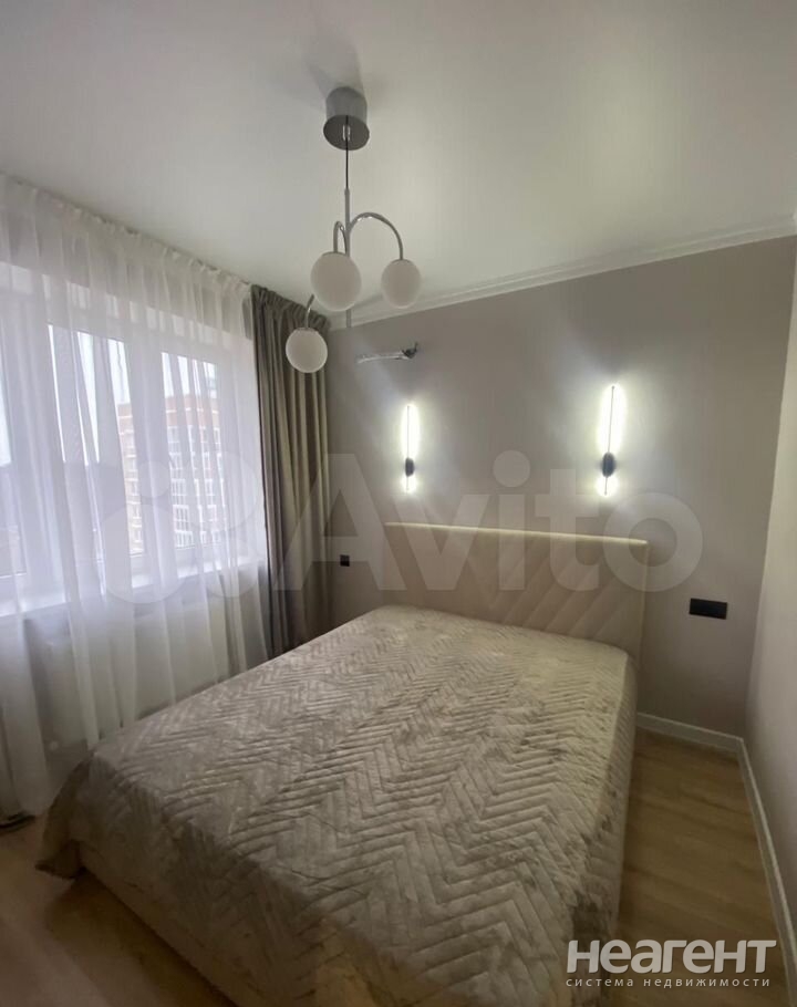 Продается 1-комнатная квартира, 45,9 м²