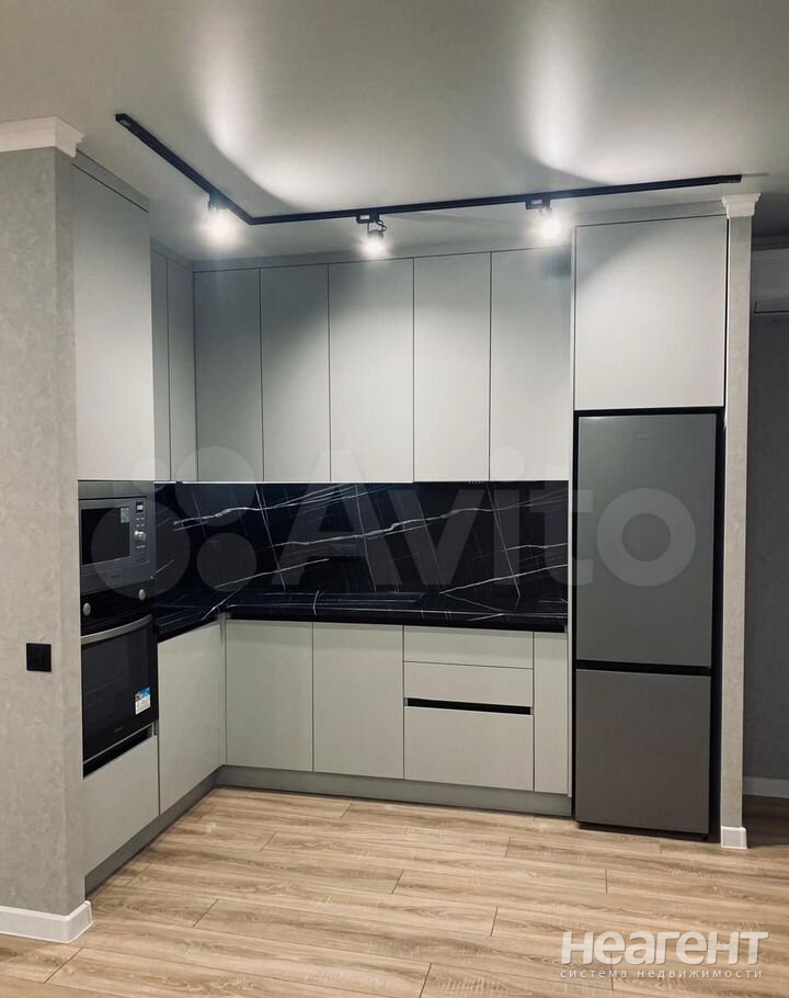 Продается 1-комнатная квартира, 45,9 м²