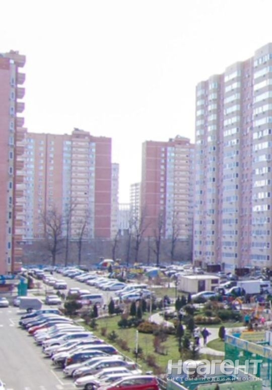 Сдается 2-х комнатная квартира, 63 м²