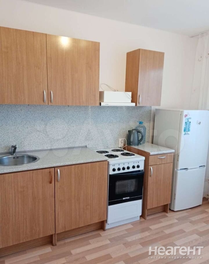 Сдается 1-комнатная квартира, 35 м²