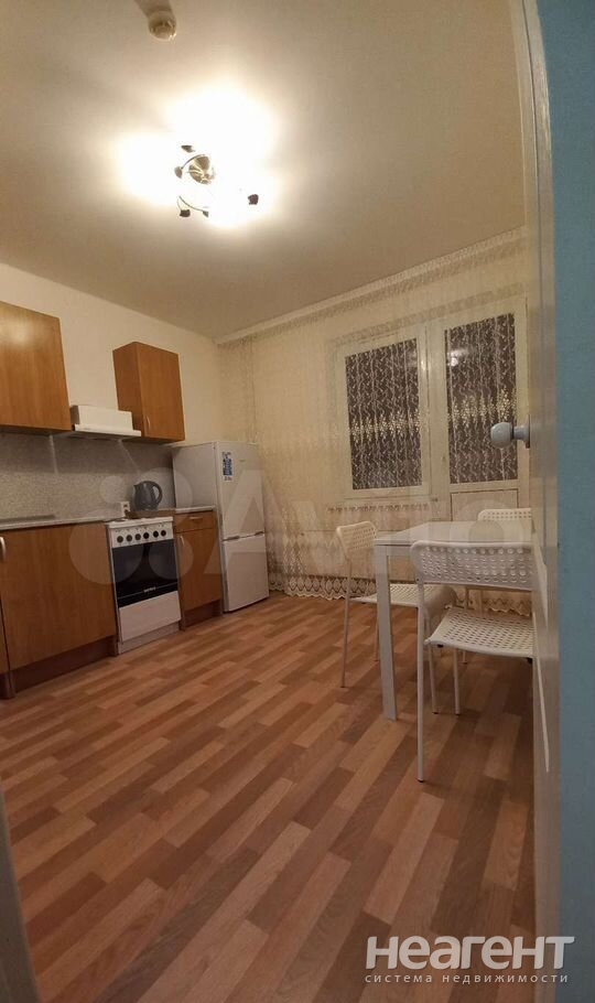 Сдается 1-комнатная квартира, 35 м²