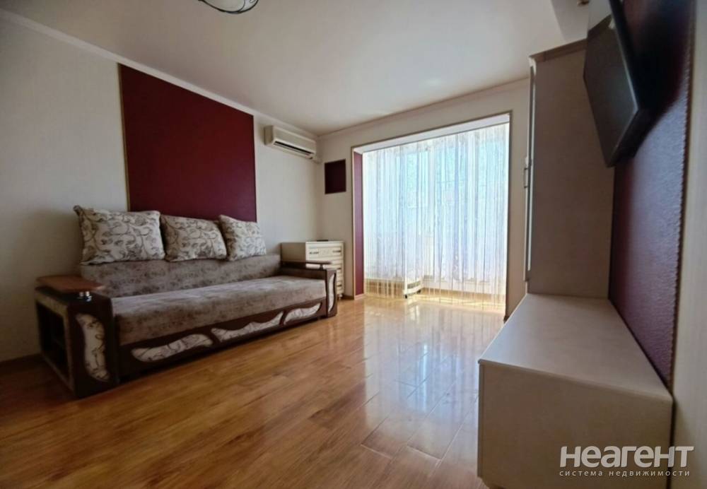 Сдается 1-комнатная квартира, 36 м²