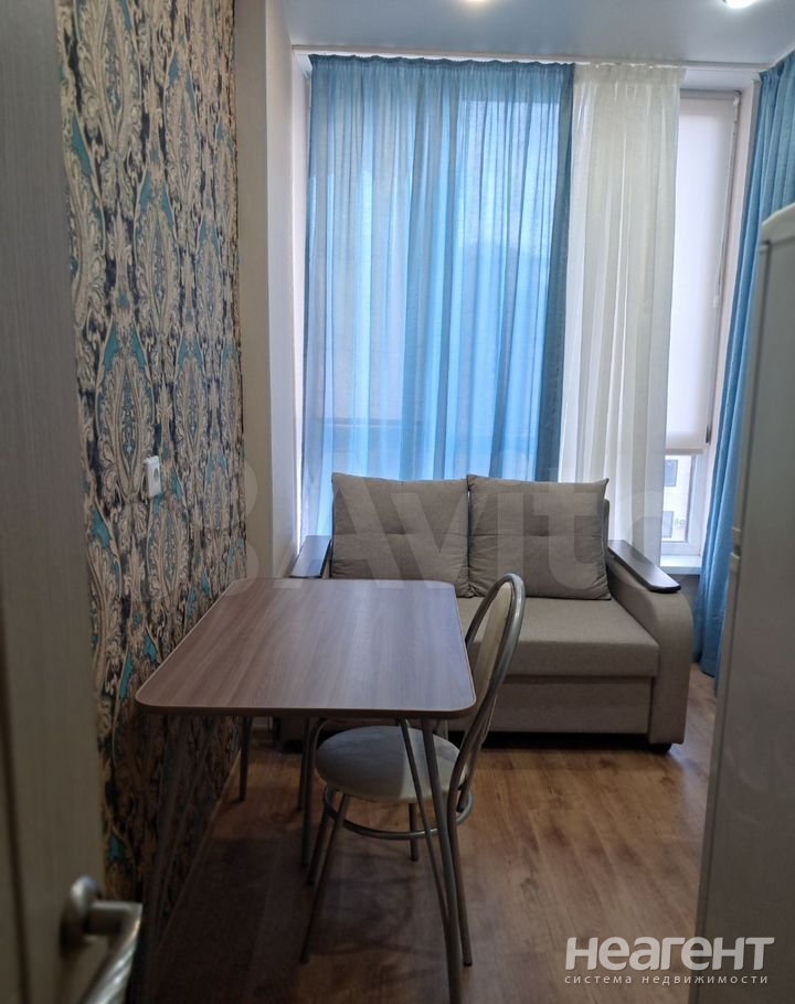 Продается 1-комнатная квартира, 30 м²