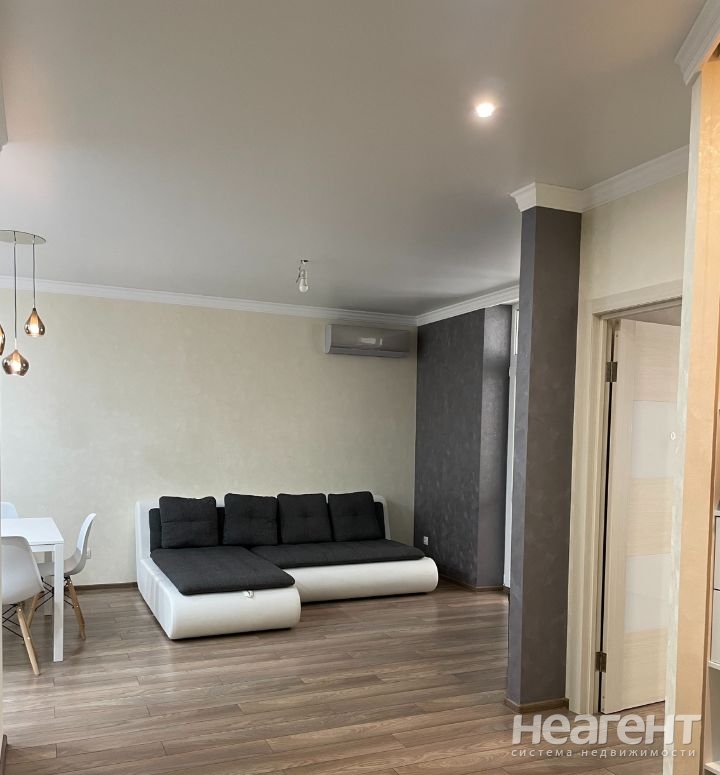 Сдается 2-х комнатная квартира, 53 м²