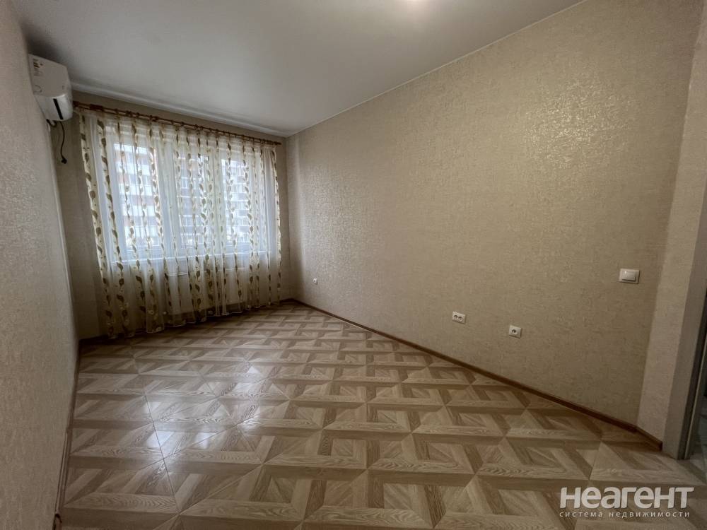 Продается 1-комнатная квартира, 36,5 м²