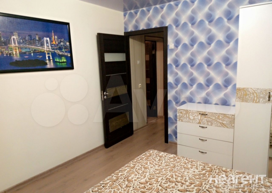 Сдается Многокомнатная квартира, 79 м²