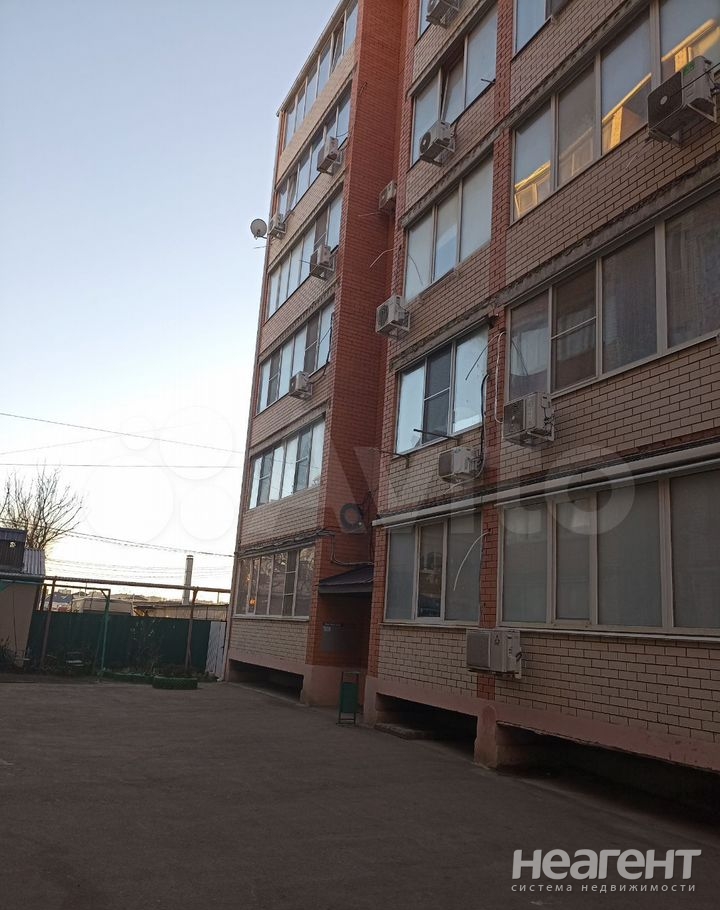 Продается 1-комнатная квартира, 38,2 м²