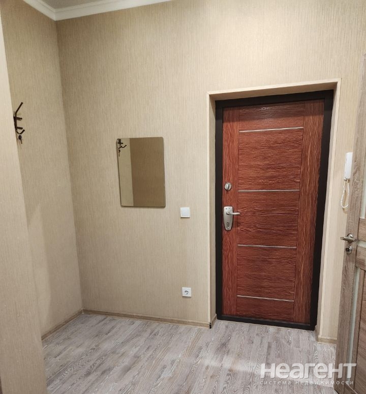 Сдается 1-комнатная квартира, 48 м²