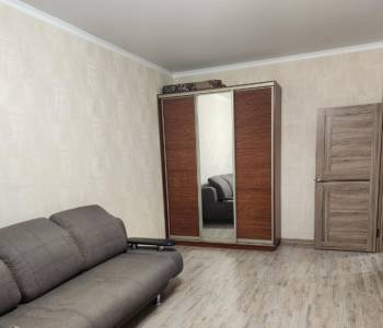 Сдается 1-комнатная квартира, 48 м²