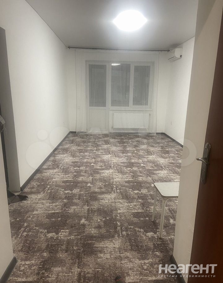 Продается Многокомнатная квартира, 96 м²