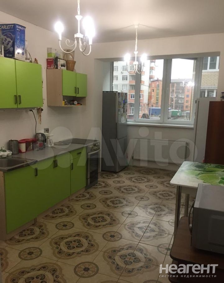 Продается Многокомнатная квартира, 96 м²