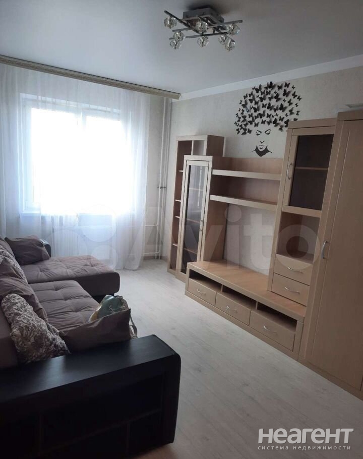 Сдается 1-комнатная квартира, 39 м²