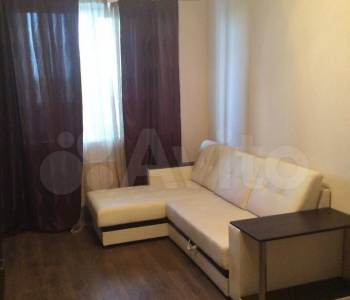 Сдается 1-комнатная квартира, 42 м²