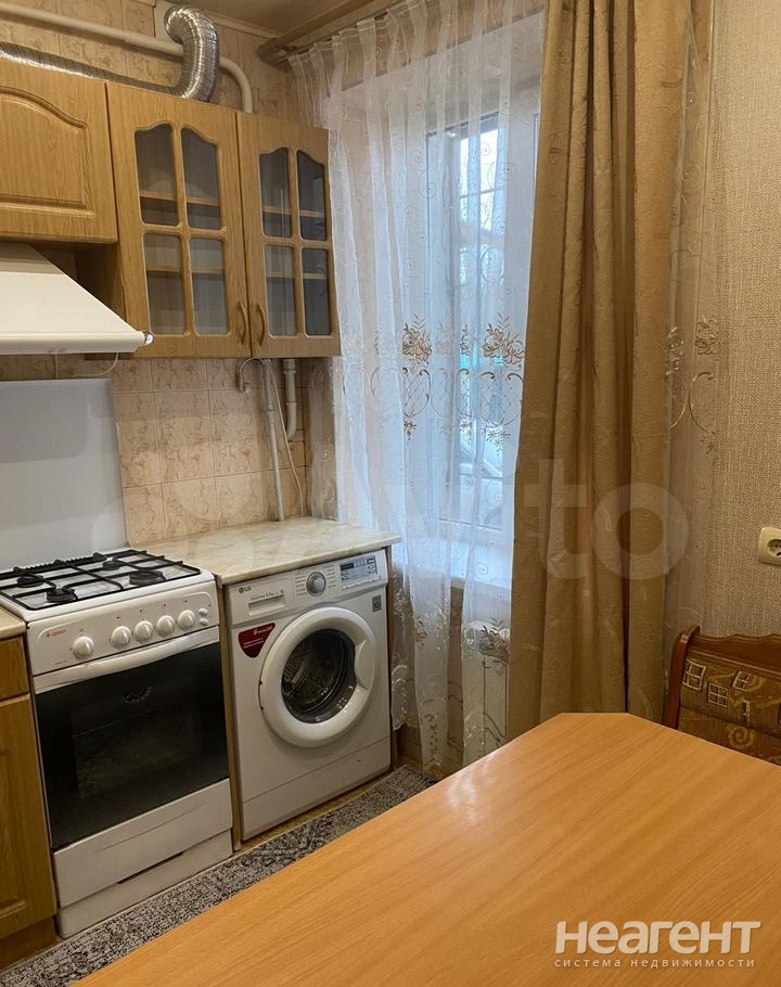 Сдается 2-х комнатная квартира, 30 м²