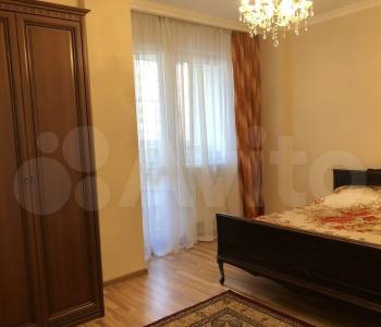 Сдается Многокомнатная квартира, 97 м²