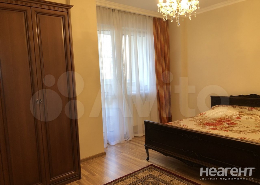 Сдается Многокомнатная квартира, 97 м²