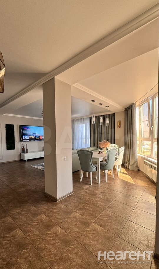 Сдается Многокомнатная квартира, 106 м²