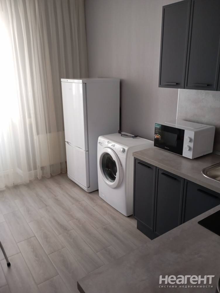 Сдается 1-комнатная квартира, 35 м²