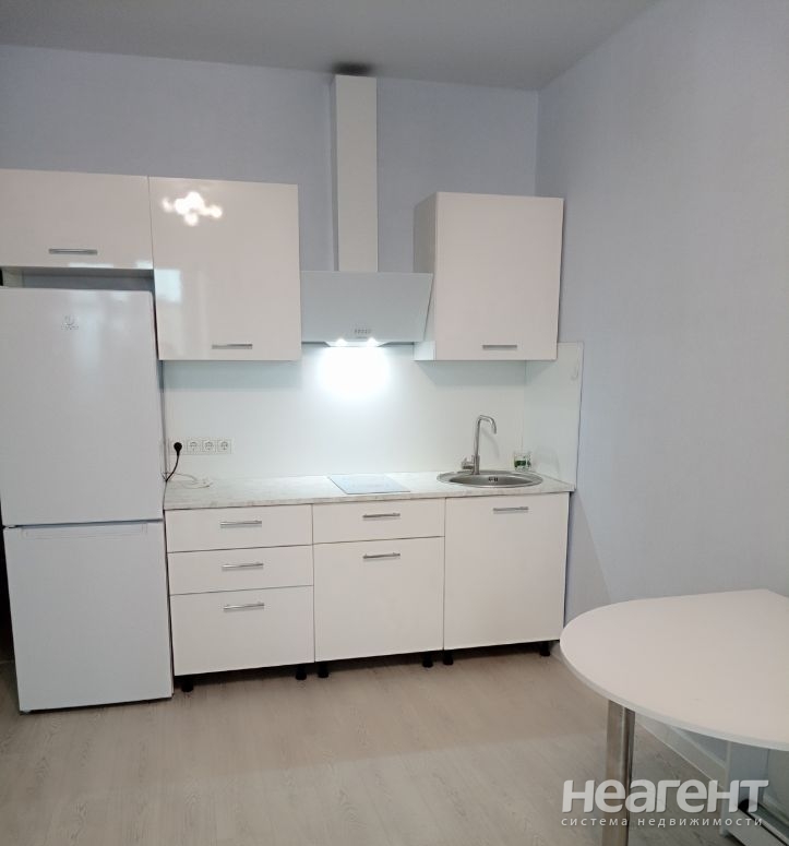 Сдается 1-комнатная квартира, 29,9 м²