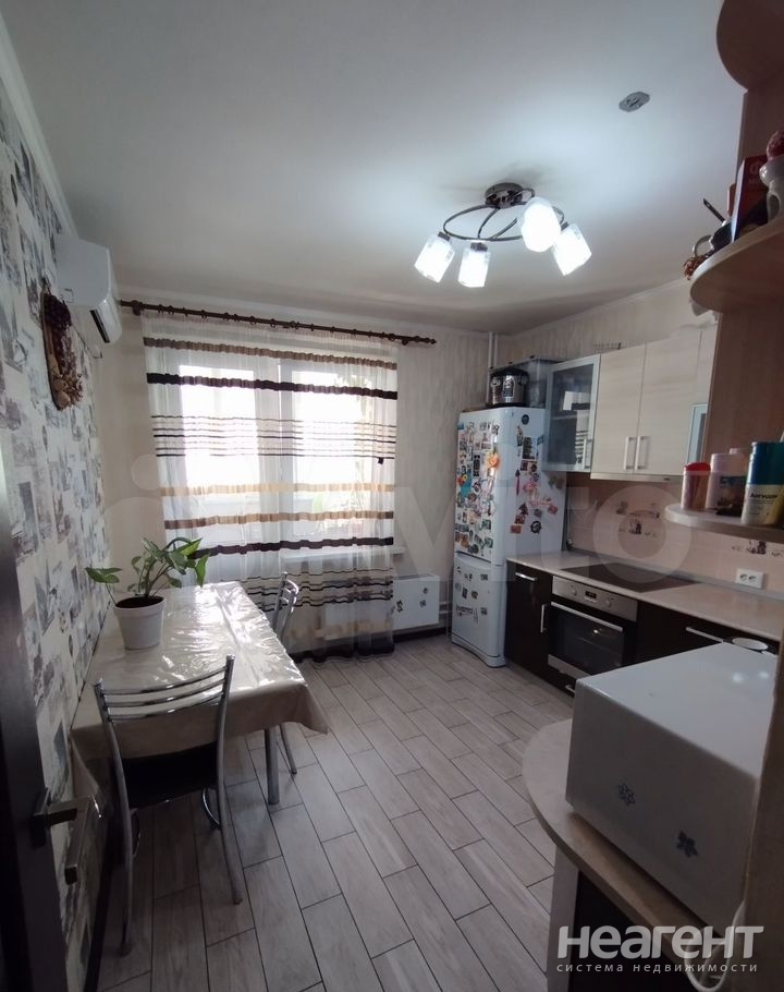 Продается 2-х комнатная квартира, 54 м²