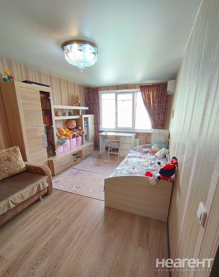 Продается 2-х комнатная квартира, 54 м²